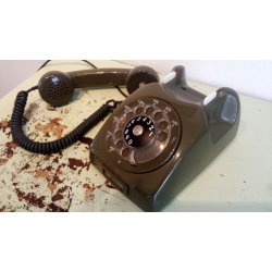Telefon