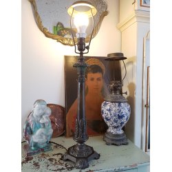 Antik bronze bordlampe