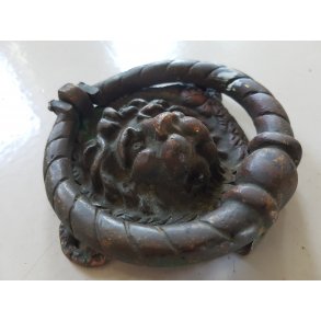 Gammel patineret drhammer i messing