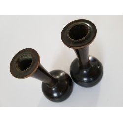Art Deco vaser af massivt patineret bronze