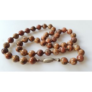 Khle KG. Pforzheim og Charlottenlund granit halskde med slv ls