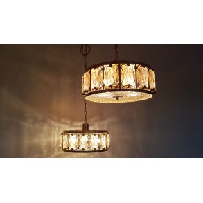 Orrefors lysekroner af krystal og messing