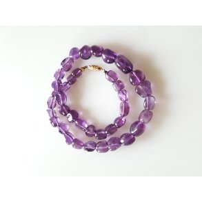 Vintage halskde af ametyst med 14 kt guld ls