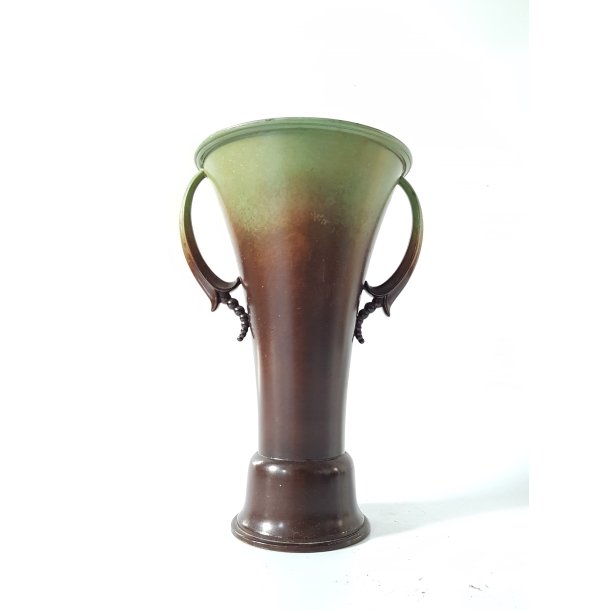  Art Deco vase i bronze