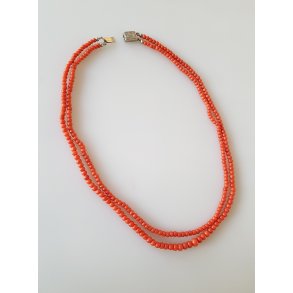 Vintage halskde i koral med ls i slv