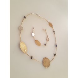 Moderne smykkest i slv og forgyldt slv