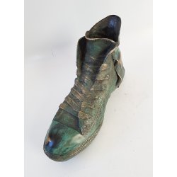 Bronze skulptur "Sneakers"