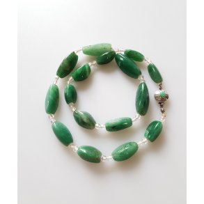 Retro halskde udfrt i grn aventurin