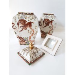 Antikke Kinesiske porceln / keramik krukke med lg