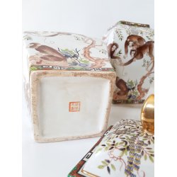 Antikke Kinesiske porceln / keramik krukke med lg