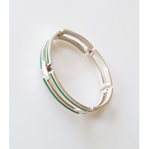Retro slv armbnd prydet med grn emalje