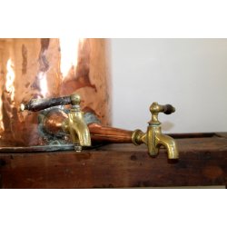 Gammel kobber kaffemaskine