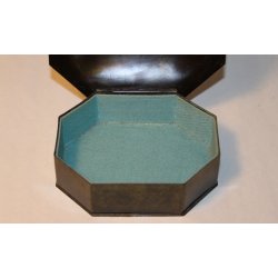 Art Deco bronze skrin