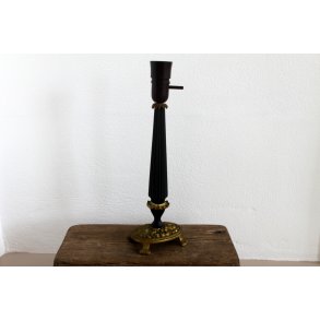 Gammel bordlampe