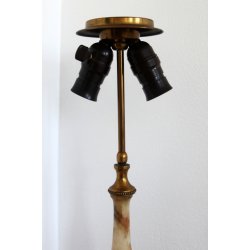 Flot marmor lampe