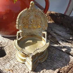 Antik orientalsk rejse alter i bronze