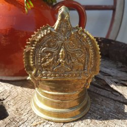 Antik orientalsk rejse alter i bronze