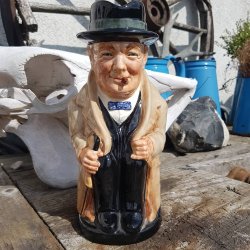 Royal Doulton Winston Churchill kande