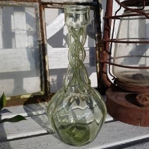 Hndlavet glasvase