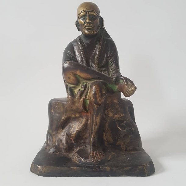 Bronze figur af siddende mand