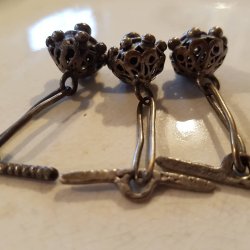 Antikke orientalsk knapper i slv