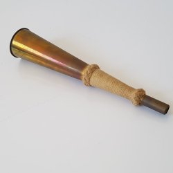 Gammel tgehorn i messing