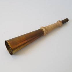 Gammel tgehorn i messing