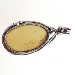 Gammel slv vedhng med rav