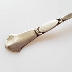 Axel V. Johansen teske i 3 trnet slv