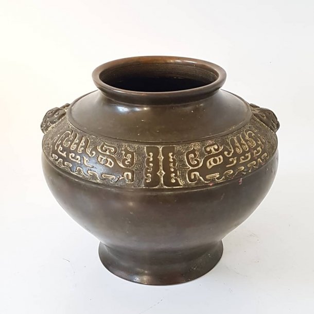  Antik orientalsk vase i bronze