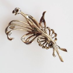 Art Deco broche