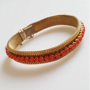 Vintage RADI armbnd med koral