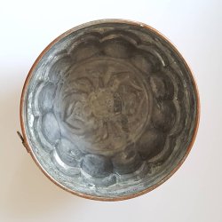 Antik buddingform i kobber med ophng