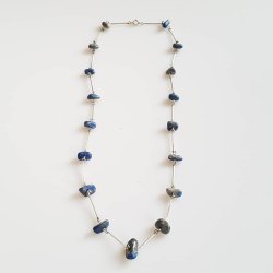Halskde/collier i slv med lapis
