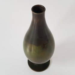 GAB No. 264 vase i bronze