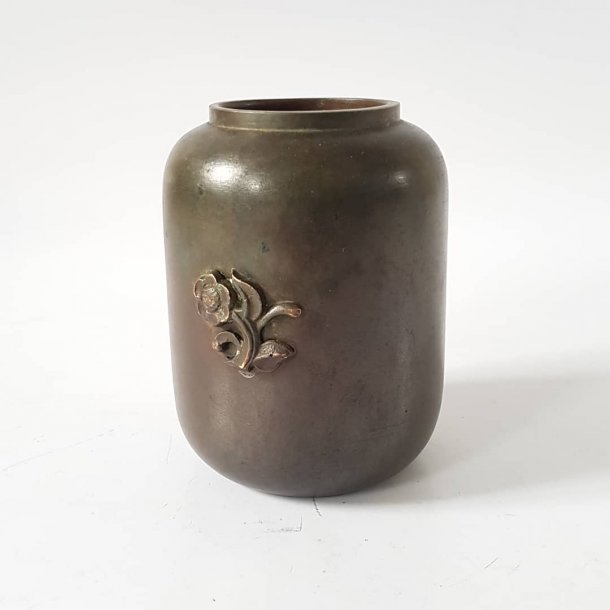Art Deco bronze vase fra GAB No. 256