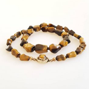 Erik Poul Fenster vintage halskde af tigerje sten prydet med forgyldt slv ls