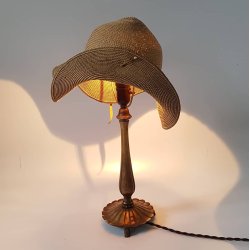 Art Deco bordlampe udfrt i bronze