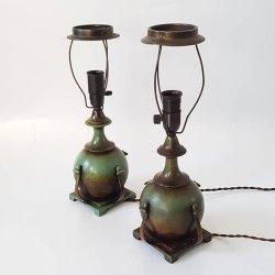 Art Deco bordlamper i patineret bronze