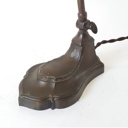 Art Deco bordlampe med den smukkeste patinering