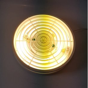 Klassiske Louis Poulsen loftslamper i tidslst design