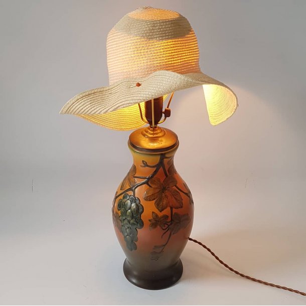 Ipsen Enke bordlampe i terracotta