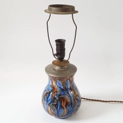 Art Nouveau keramik bordlampe fra Roskilde Lervarefabrik