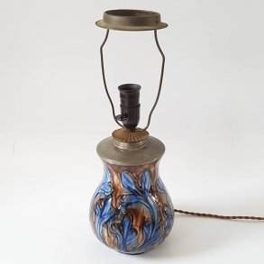 Art Nouveau keramik bordlampe fra Roskilde Lervarefabrik