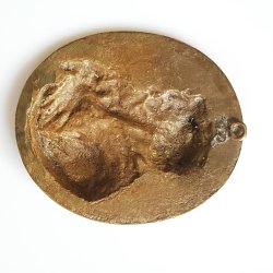 Gammelt bronze relief