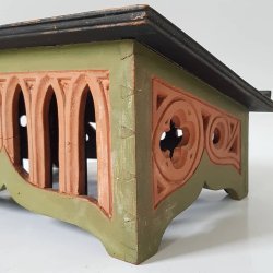 Gammel bogholder/bogsttte i bemalet tr