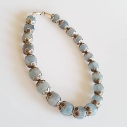 Retro robust halssmykke i bl aragonit prydet med slv