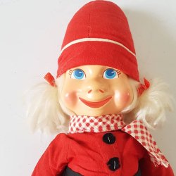 Retro nisse pige