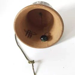 Anne og Peter Stougaard keramik klokke