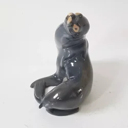 Bing &amp; Grndahl Slve figur No. 1733